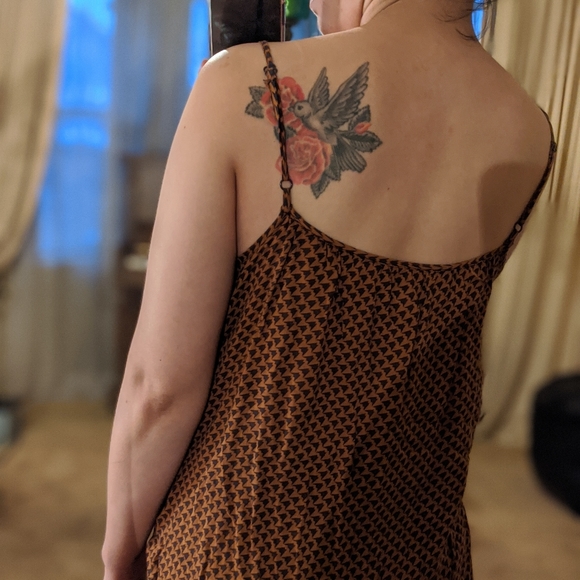 Houndstooth print flowy tank - Picture 3 of 3